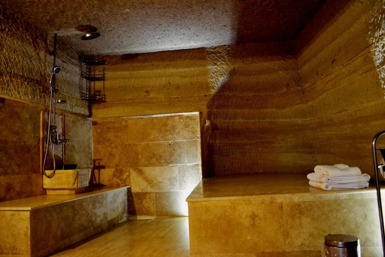 Family Cave Suite Hotel Göreme Exteriör bild