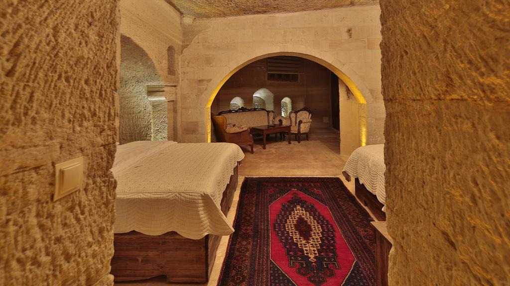 Family Cave Suite Hotel Göreme Exteriör bild