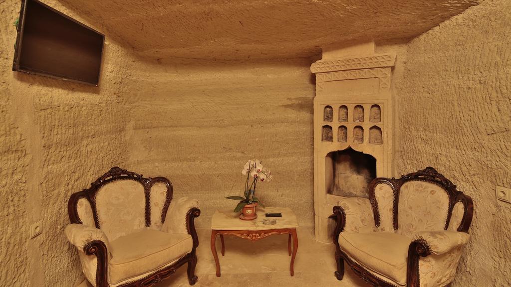 Family Cave Suite Hotel Göreme Exteriör bild