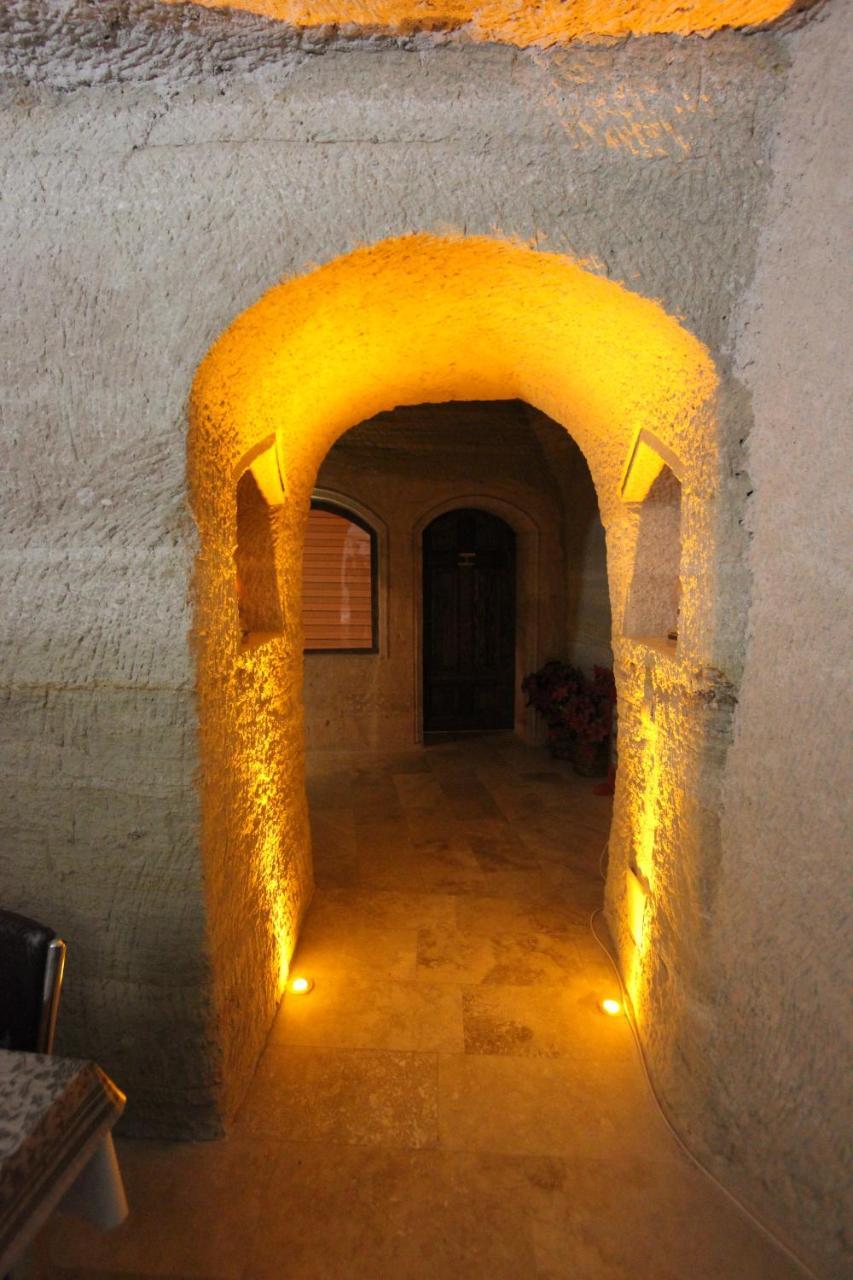 Family Cave Suite Hotel Göreme Exteriör bild