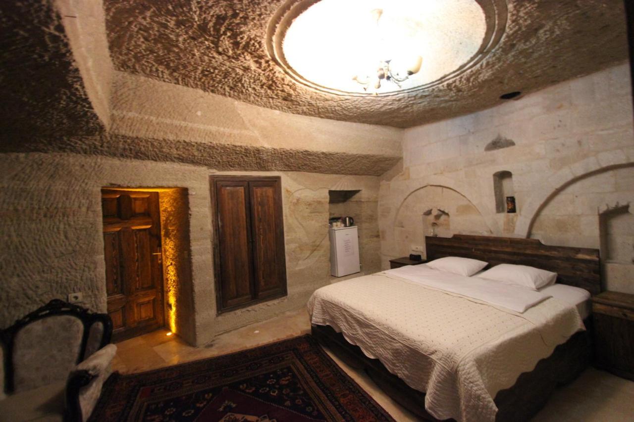 Family Cave Suite Hotel Göreme Exteriör bild